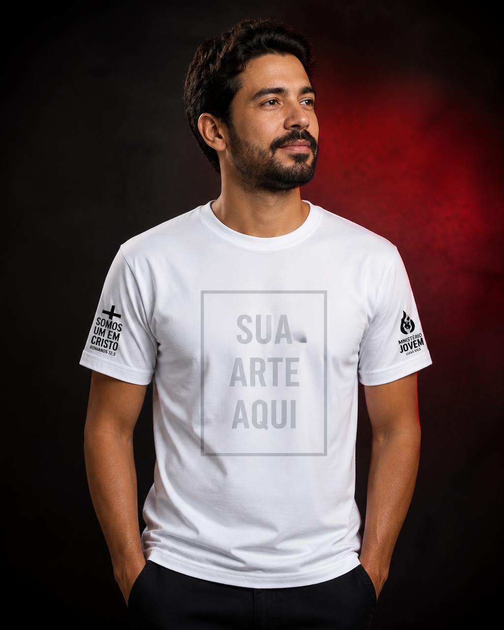 Camiseta para Igreja - modelo masculino